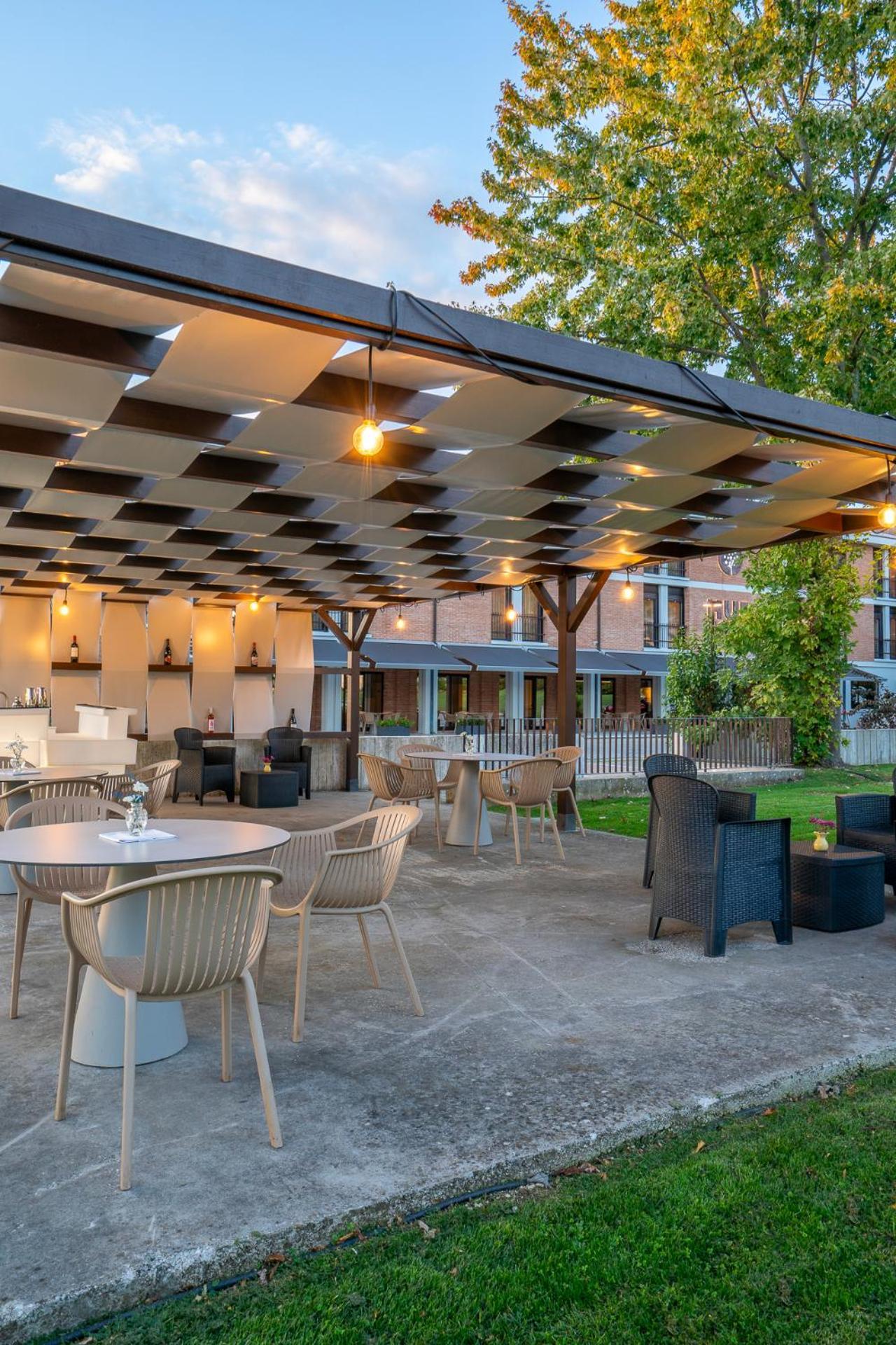 Hub Hotel Gubbio Exteriör bild